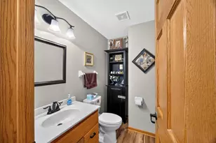 1008 Golfers Ct SE, Rochester, MN 55904 - Photo 11