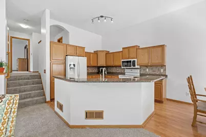 15642 Chasewood Court, Rosemount, MN 55068 - Photo 11