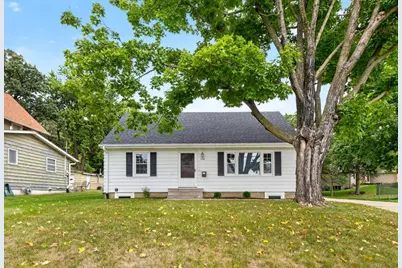604 Park Street SE, Chatfield, MN 55923 - Photo 1