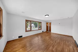604 Park St SE, Chatfield, MN 55923 - Photo 5