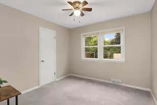 4057 Hampshire Ave N, Crystal, MN 55427 - Photo 15