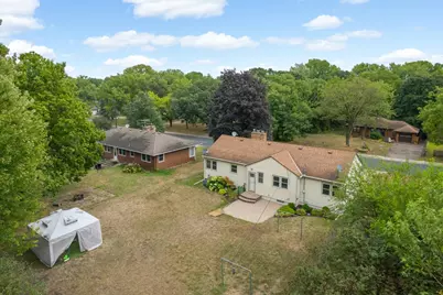 4057 Hampshire Avenue N, Crystal, MN 55427 - Photo 25