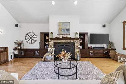 1905 Garden Lane, White Bear Lake, MN 55110 - Photo 9