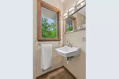 2700 Kyle Avenue N, Golden Valley, MN 55422 - Photo 23
