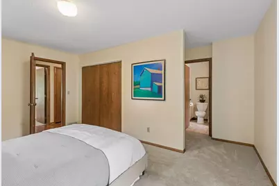 2700 Kyle Avenue N, Golden Valley, MN 55422 - Photo 21