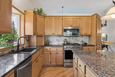 13323 Glenhaven Court, Apple Valley, MN 55124 - Photo 15