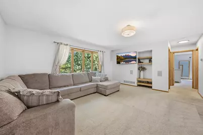 7003 Park View Lane, Eden Prairie, MN 55346 - Photo 11