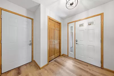 7003 Park View Lane, Eden Prairie, MN 55346 - Photo 5