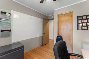 9218 Russell Ave S, Bloomington, MN 55431 - Photo 31