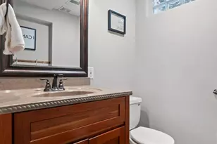 9218 Russell Ave S, Bloomington, MN 55431 - Photo 47