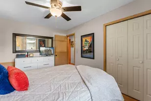 9218 Russell Ave S, Bloomington, MN 55431 - Photo 27