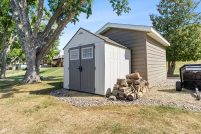 9218 Russell Avenue S, Bloomington, MN 55431 - Photo 63