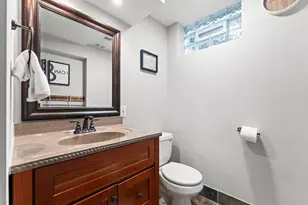 9218 Russell Ave S, Bloomington, MN 55431 - Photo 45