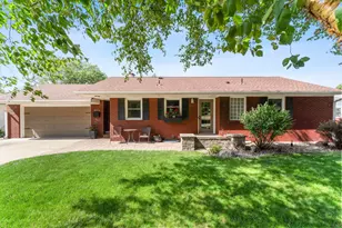9218 Russell Ave S, Bloomington, MN 55431 - Photo 11