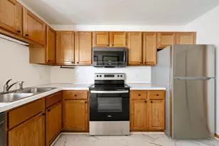 11240 Providence Ln, Eden Prairie, MN 55344 - Photo 5