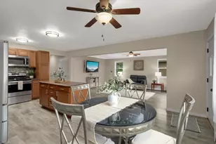 406 18th St W, Hastings, MN 55033 - Photo 3