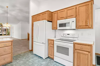 1284 Quincy Circle, Shakopee, MN 55379 - Photo 23