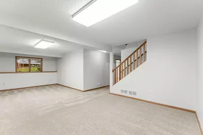 1284 Quincy Circle, Shakopee, MN 55379 - Photo 43