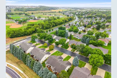 1284 Quincy Circle, Shakopee, MN 55379 - Photo 63