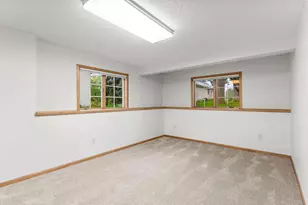 1284 Quincy Cir, Shakopee, MN 55379 - Photo 47