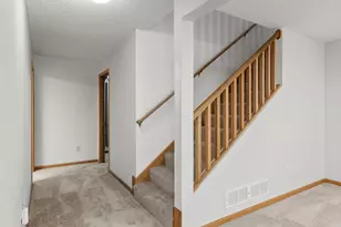 1284 Quincy Cir, Shakopee, MN 55379 - Photo 39