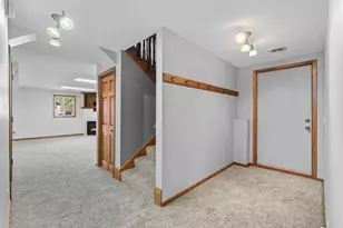 302 Jennifer Ln, Jordan, MN 55352 - Photo 11