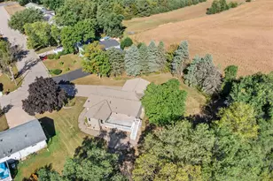 302 Jennifer Ln, Jordan, MN 55352 - Photo 21