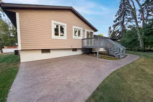 1896 Richal Dr, Woodbury, MN 55125 - Photo 21