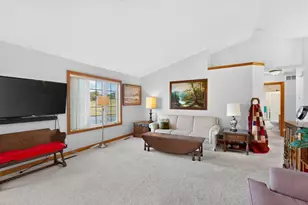 810 7th Ave SW, Pine Island, MN 55963 - Photo 11