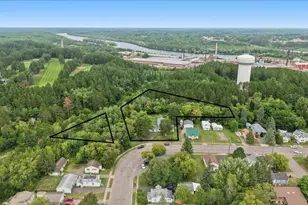 909 Park Ave, Cloquet, MN 55720 - Photo 51