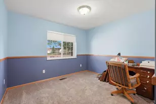 1053 W Ridge Ct, New Richmond, WI 54017 - Photo 15