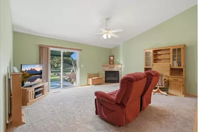 1053 W Ridge Court, New Richmond, WI 54017 - Photo 5