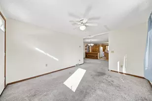 1201 2nd Ave NW, Faribault, MN 55021 - Photo 15