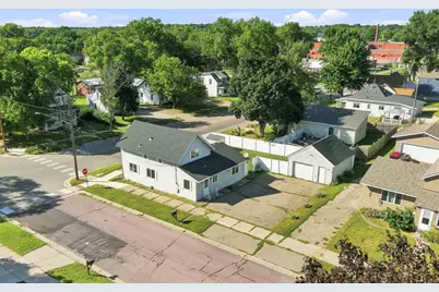 1201 2nd Avenue NW, Faribault, MN 55021 - Photo 3