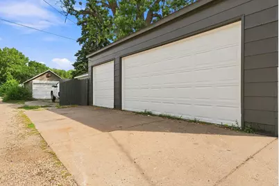 483 Lawson Avenue W, Saint Paul, MN 55117 - Photo 69