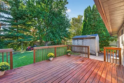 86 W Golden Lake Road, Circle Pines, MN 55014 - Photo 9