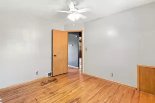 1045 Keefe St, Eagan, MN 55121 - Photo 17