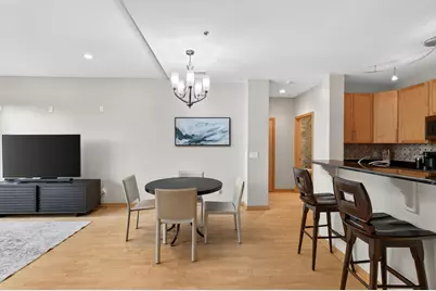 530 Grant Street E, Minneapolis, MN 55404 - Photo 15