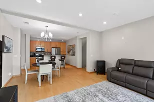 530 Grant Street E, Minneapolis, MN 55404 - Photo 13
