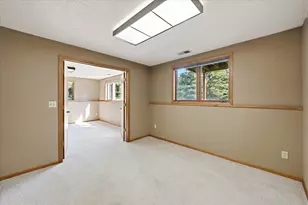 5758 Heather Ridge Dr, Shoreview, MN 55126 - Photo 25