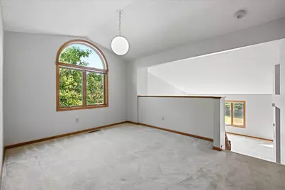 5758 Heather Ridge Drive, Shoreview, MN 55126 - Photo 13