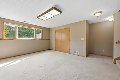 5758 Heather Ridge Drive, Shoreview, MN 55126 - Photo 23