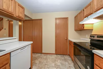 1883 121st Lane NW #911, Coon Rapids, MN 55448 - Photo 7