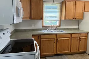614 9th Ave SE, Waseca, MN 56093 - Photo 7