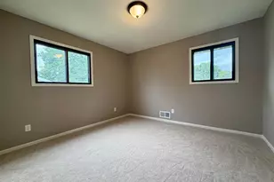 1612 69th Ave N, Brooklyn Center, MN 55430 - Photo 9