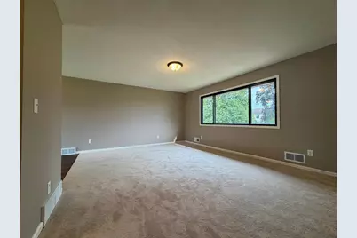1612 69th Avenue N, Brooklyn Center, MN 55430 - Photo 7