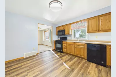 21677 County Road 197, Belgrade, MN 56312 - Photo 13