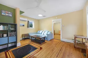 210 W 43rd St, Minneapolis, MN 55409 - Photo 9