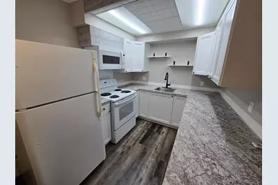 1221 Madison Avenue #215, Detroit Lakes, MN 56501 - Photo 5