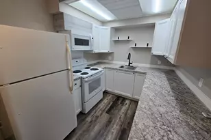 1221 Madison Ave, Detroit Lakes, MN 56501 - Photo 5